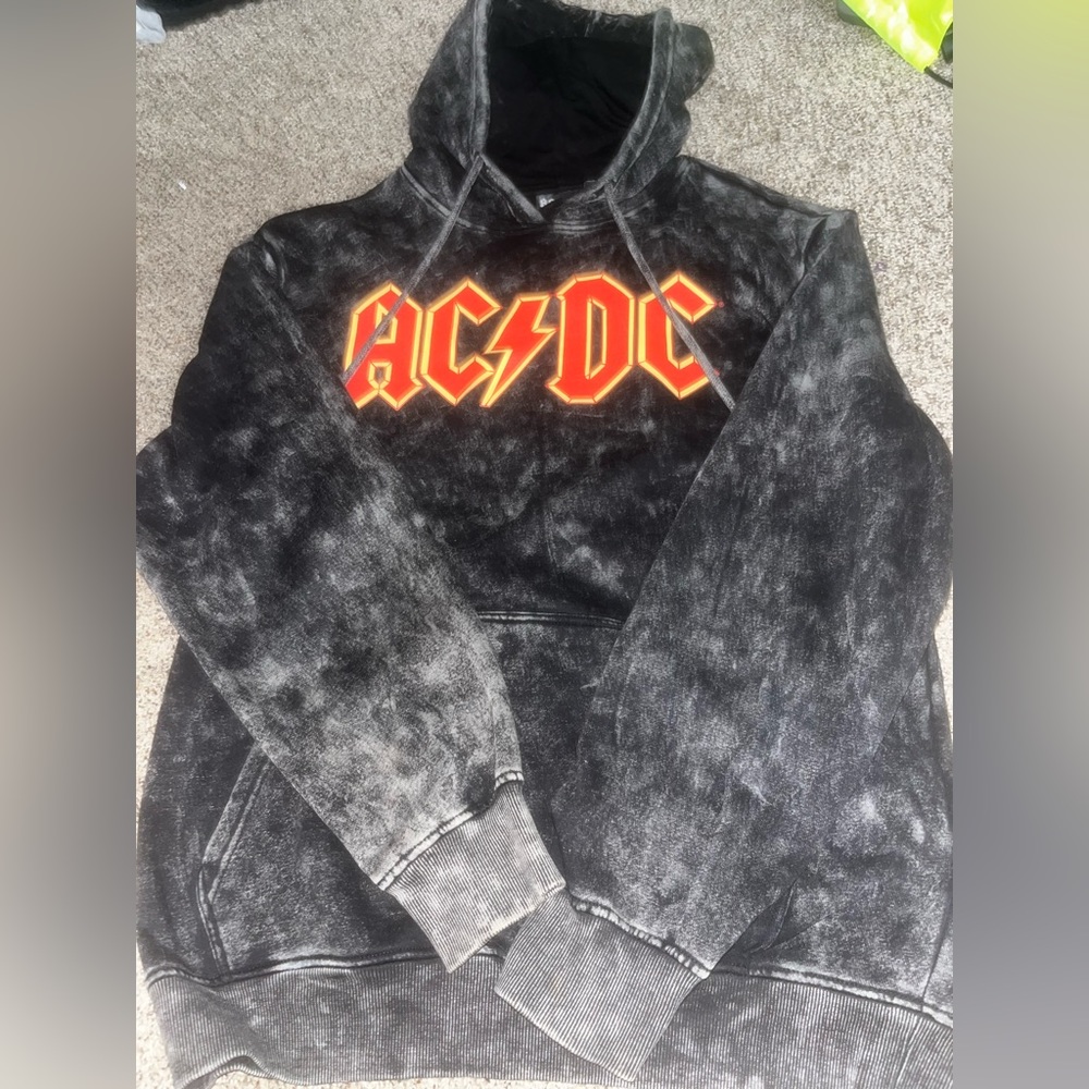 AC/DC sweatshirt ( L)